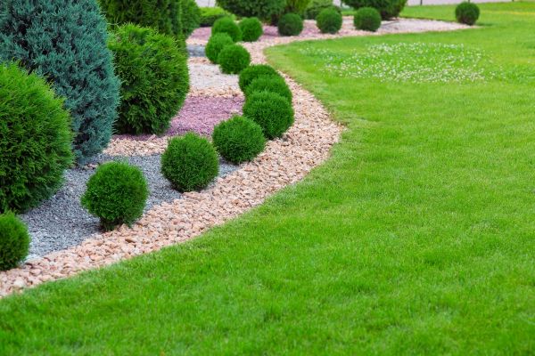 Edging Stones Installation in Bethesda