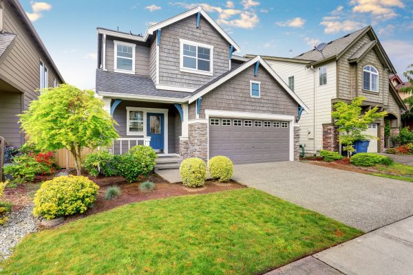 Curb Appeal Landscaping in Bethesda